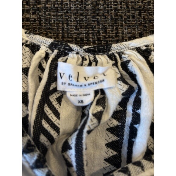 VELVET Graham & Spencer Kimmy Boho Jacquard B/W Puff S/S Peasant Top Ret $128 XS - Picture 2 of 5
